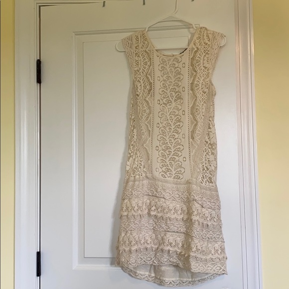 American Eagle Outfitters Dresses & Skirts - Cream AE Lace Dress